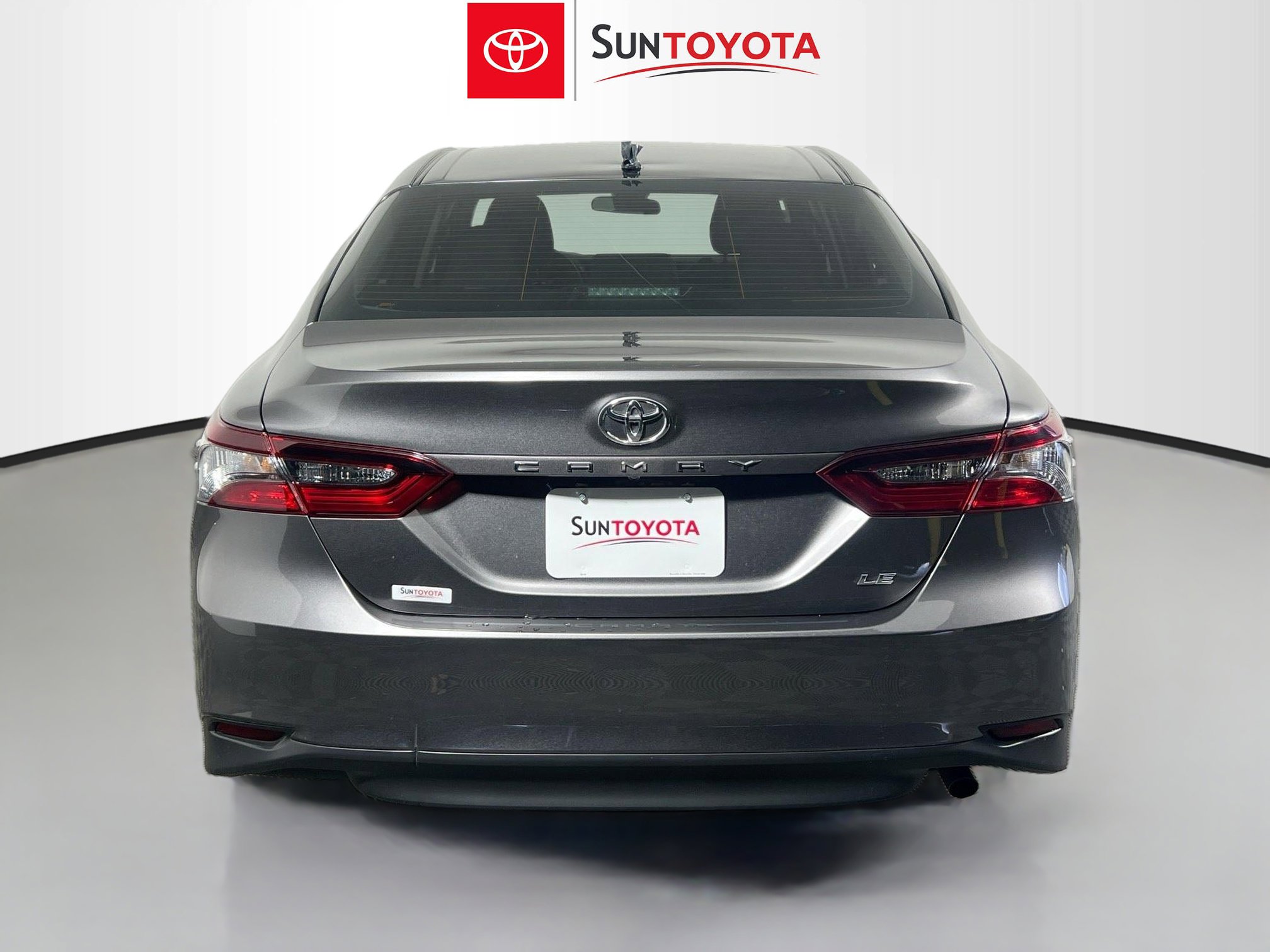Used 2021 Toyota Camry LE w/ Carpet Mat Package (TMS) image 5