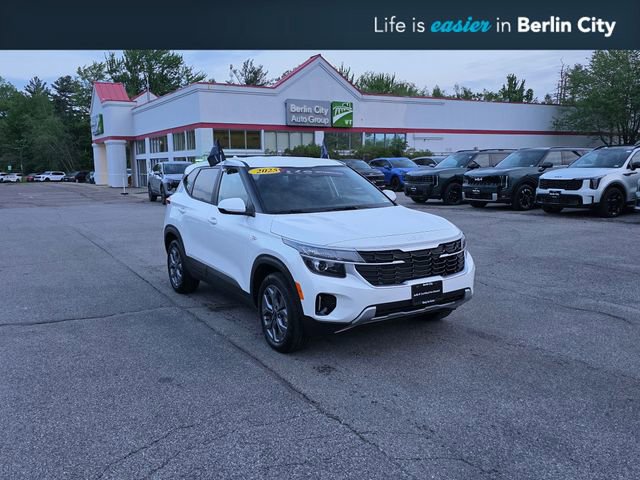 Certified 2025 Kia Seltos LX