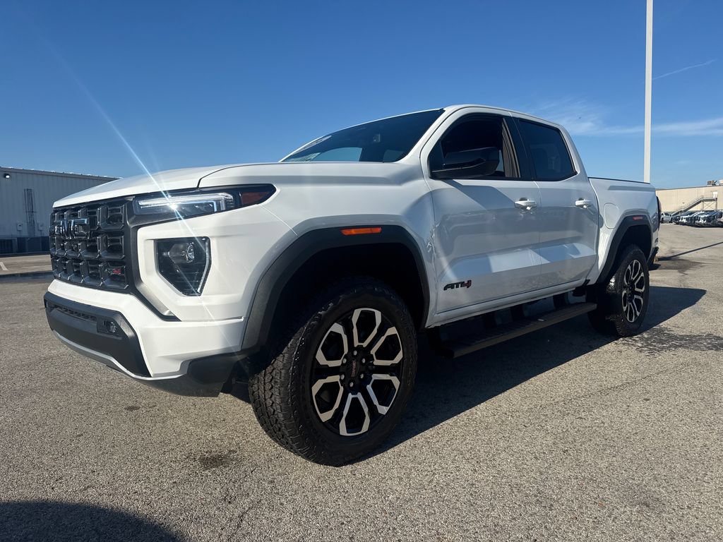 New 2026 GMC Canyon AT4 w/ Technology Plus Package AWD/4WD image 2