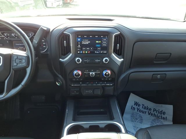 Used 2022 GMC Sierra 3500 AT4 image 13