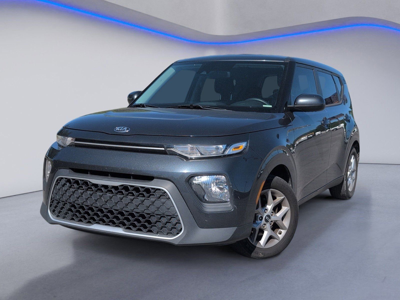 Used 2020 Kia Soul S FWD image 2
