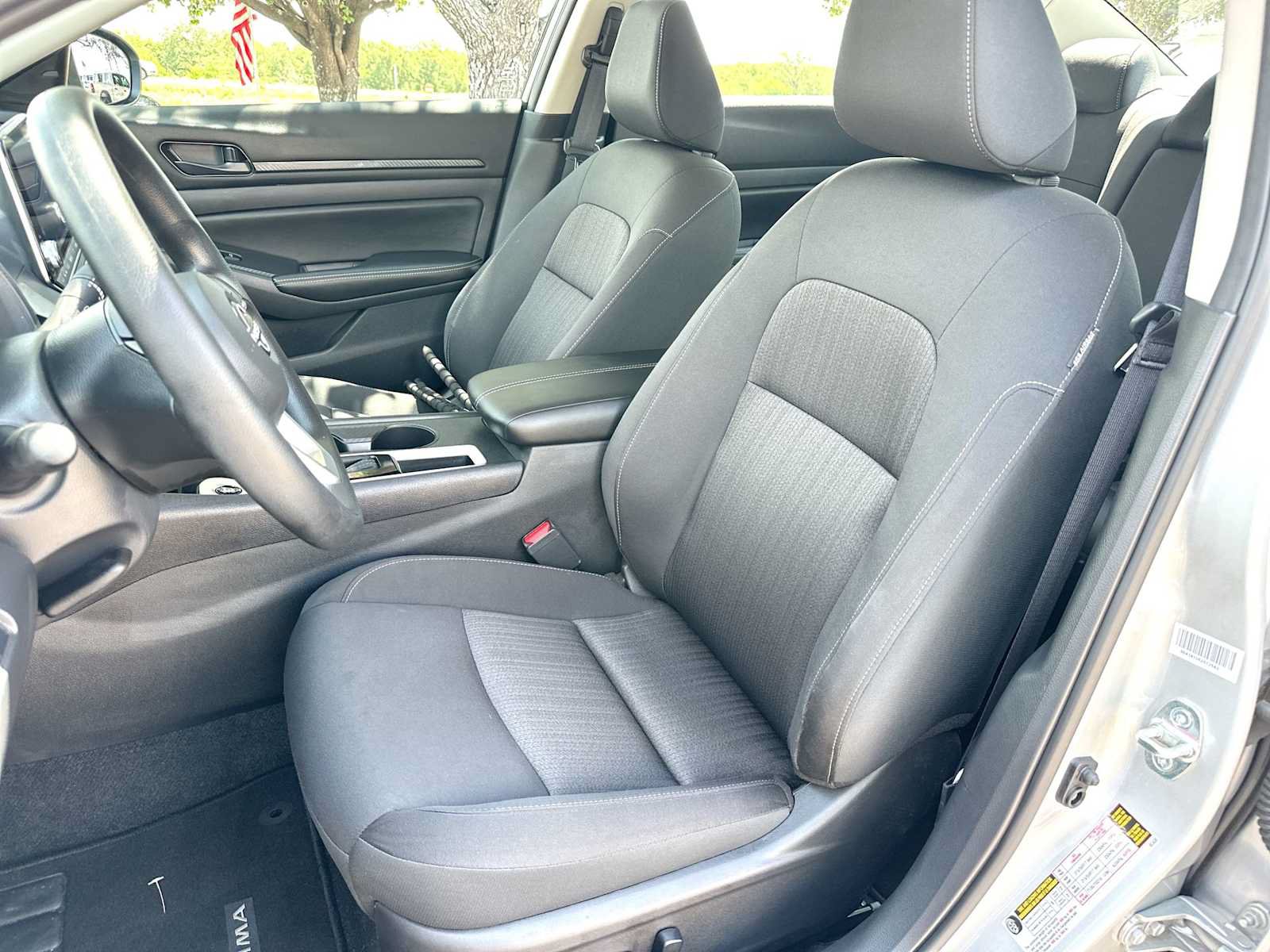 Used 2026 Nissan Altima 2.5 SV FWD image 17