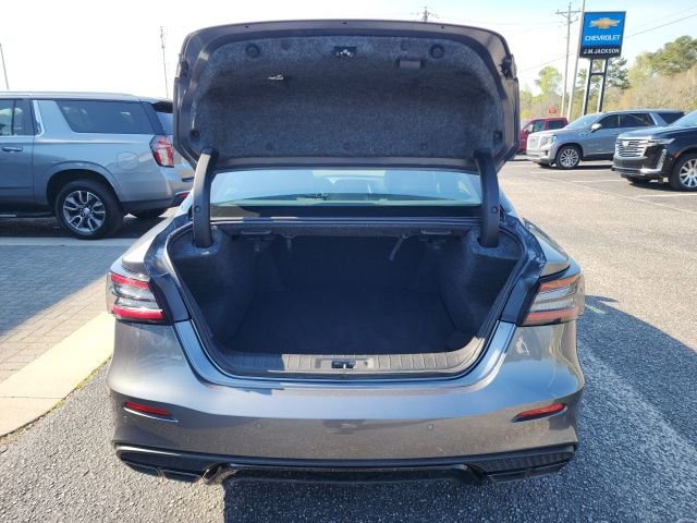 Used 2023 Nissan Maxima SR w/ Sport Mat Group image 12