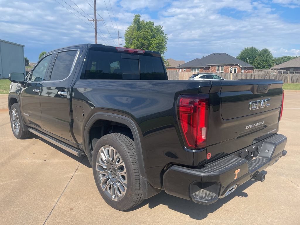 Used 2025 GMC Sierra 1500 Denali Ultimate AWD/4WD image 7
