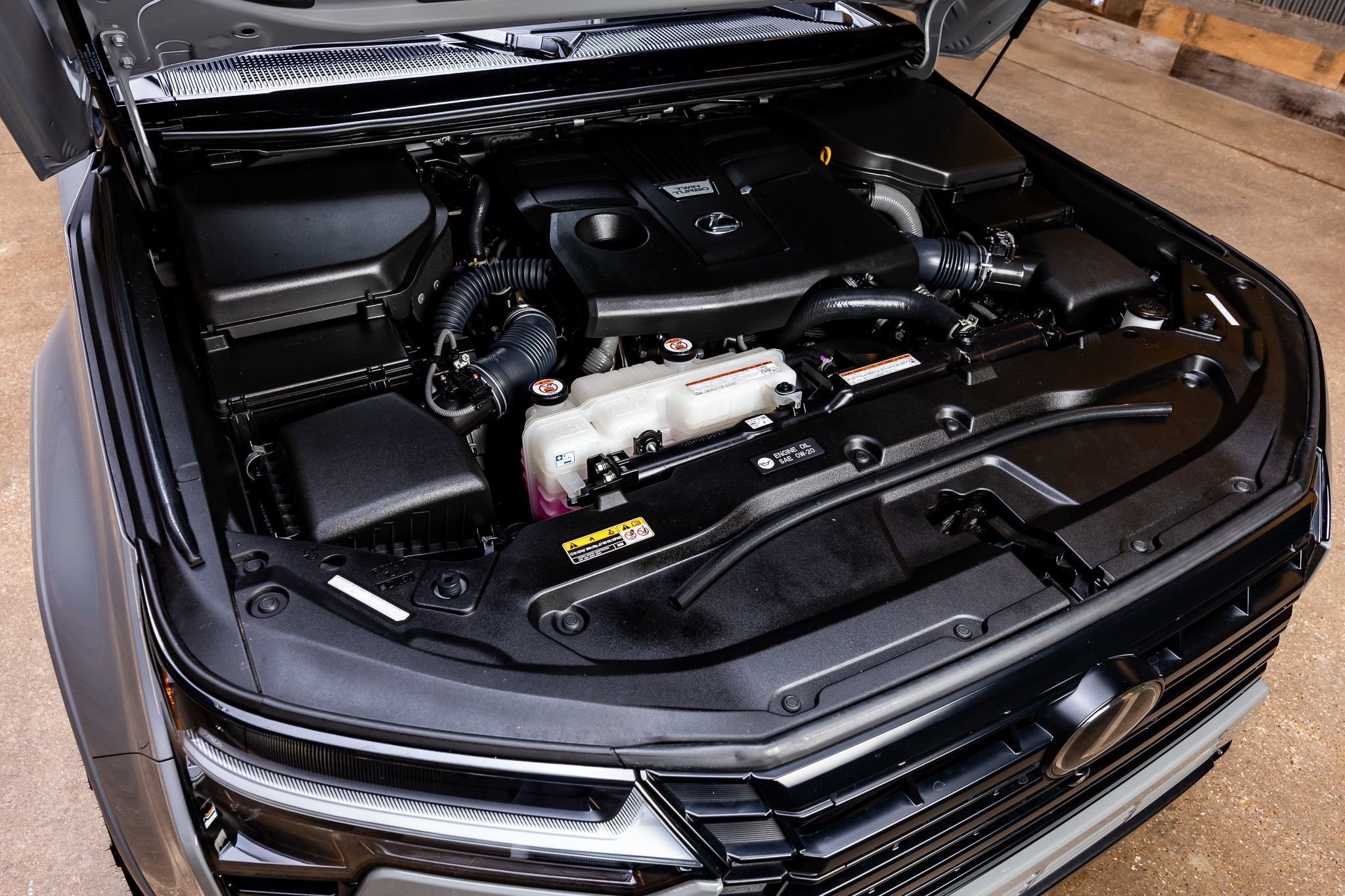 Used 2025 Lexus GX 550 w/ Cold Area Package AWD/4WD image 43