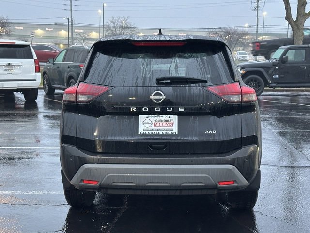 Used 2023 Nissan Rogue S image 5