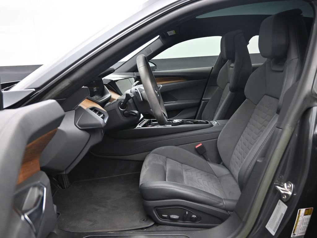 Used 2023 Audi e-tron GT Premium Plus AWD/4WD image 23