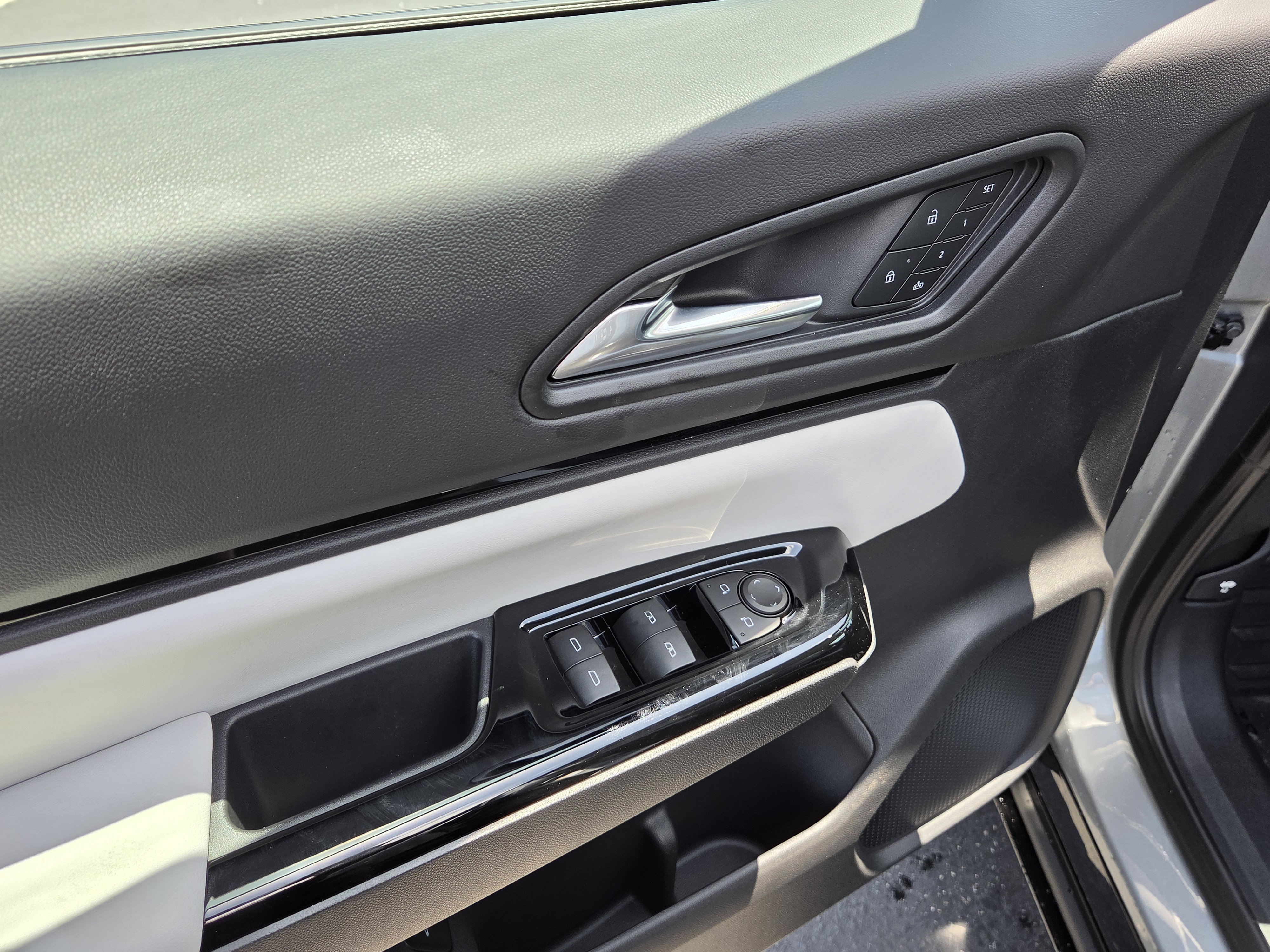 Used 2026 Honda Prologue Touring image 14