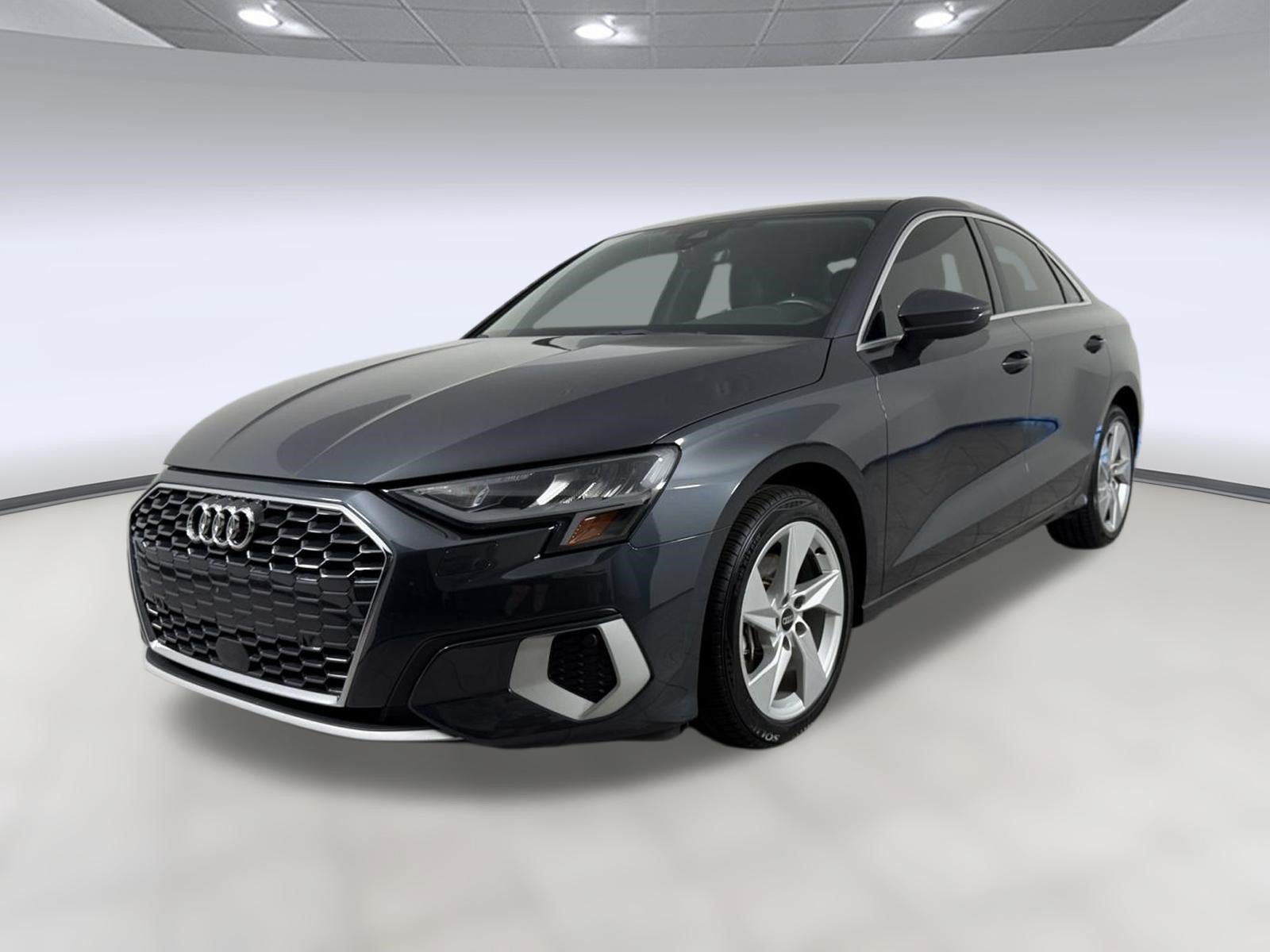 Used 2022 Audi A3 2.0T Premium FWD image 1