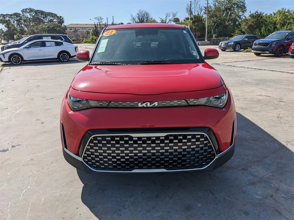 Certified 2023 Kia Soul EX image 3