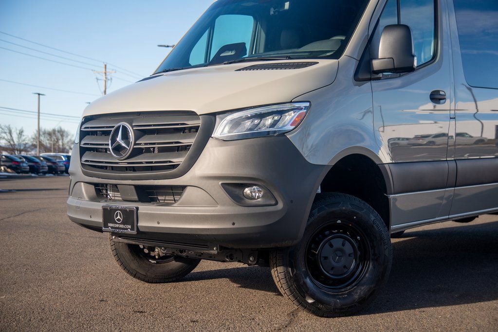New 2025 Mercedes-Benz Sprinter 2500 image 13