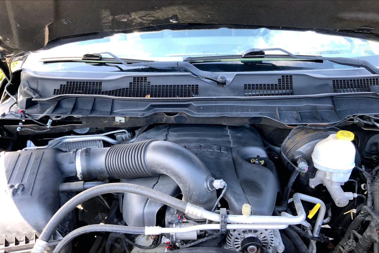 Used 2016 RAM 1500 Sport w/ Black Ram 1500 Sport Group AWD/4WD image 30