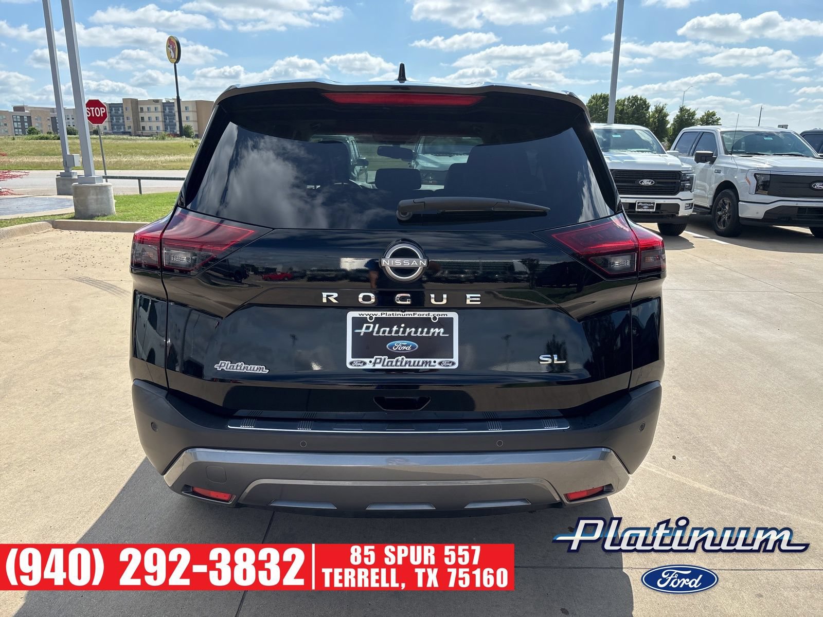 Used 2022 Nissan Rogue SL FWD image 4