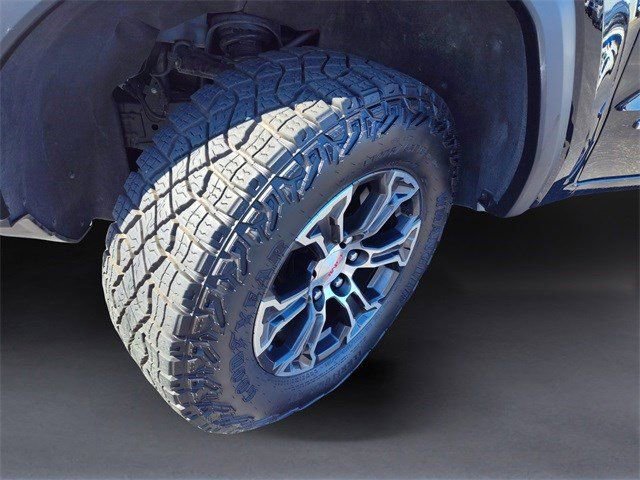 Used 2024 GMC Canyon AT4 AWD/4WD image 12