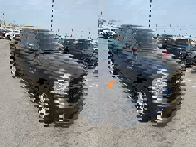 Used 2016 RAM 1500 Express AWD/4WD image 18