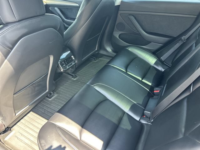 Used 2022 Tesla Model 3 Long Range AWD/4WD image 26