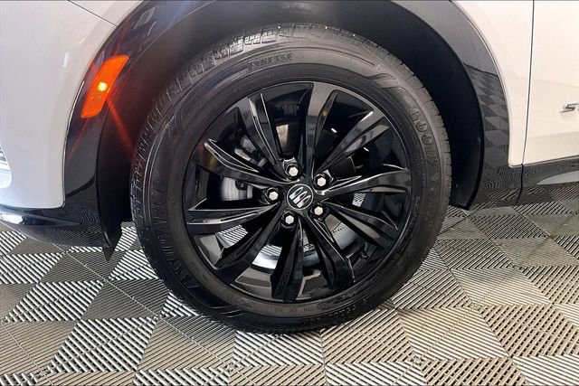 Used 2025 Buick Envista Sport Touring image 8