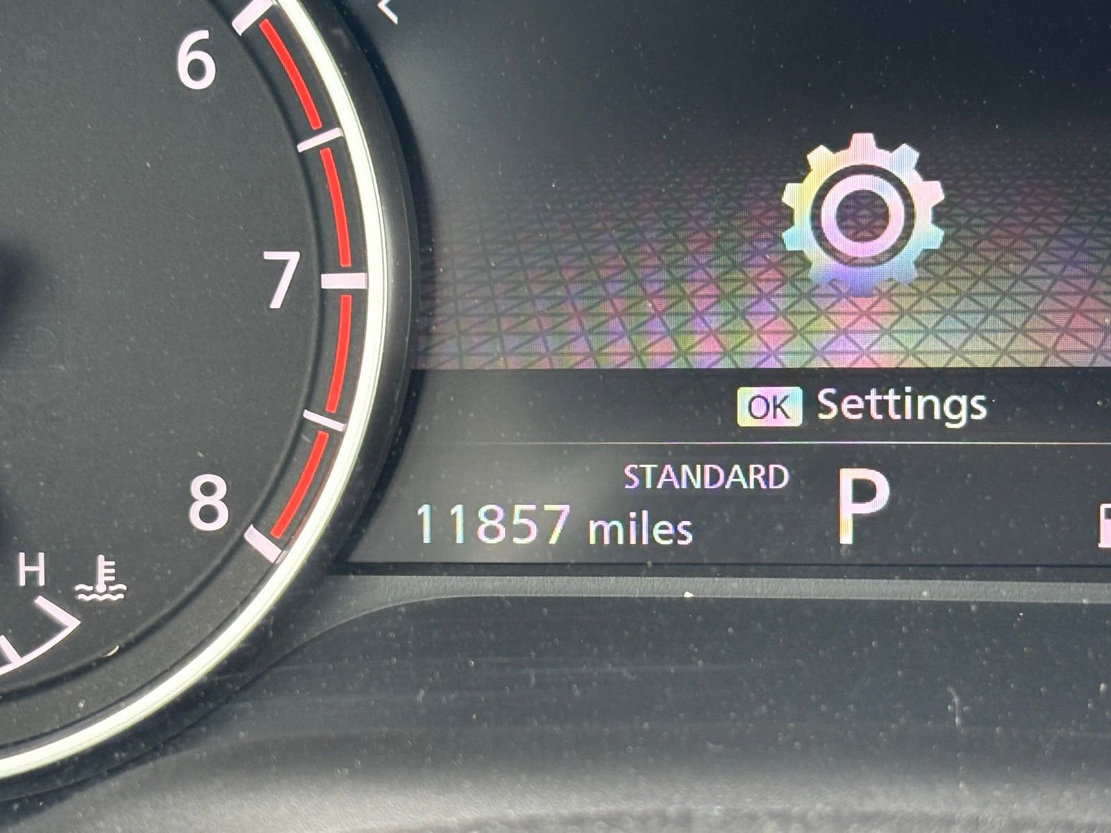 Used 2025 Nissan Rogue S image 23