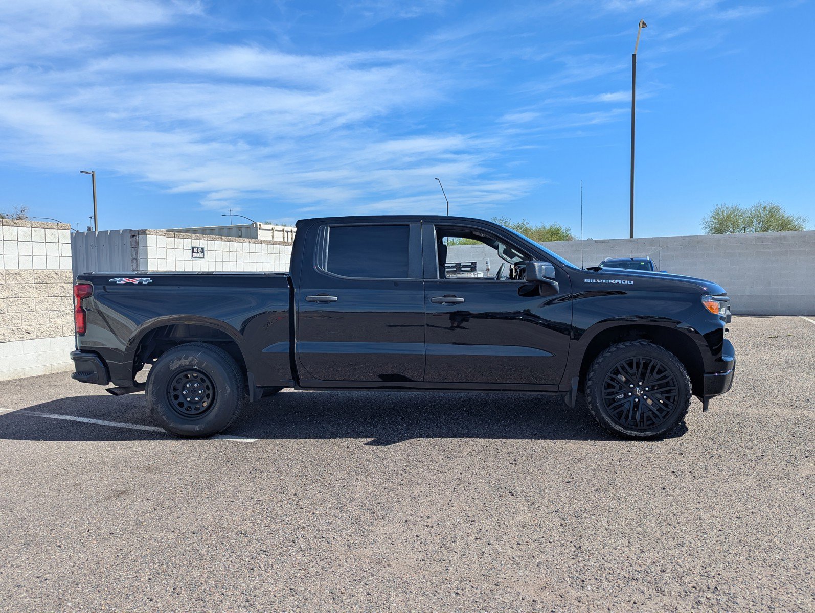 Used 2022 Chevrolet Silverado 1500 Custom image 6