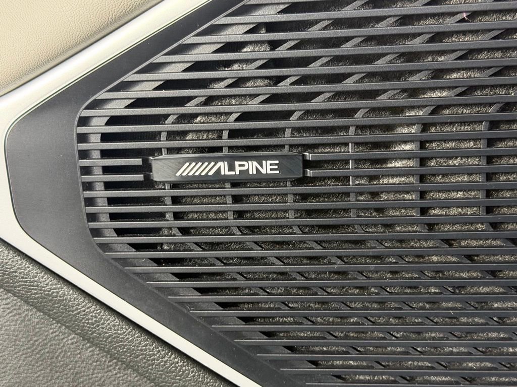 Certified 2022 Jeep Wagoneer Series II w/ Convenience Group I image 22