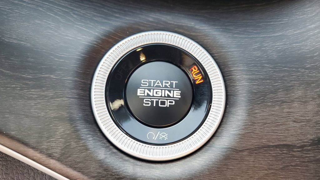 New 2025 Jeep Grand Cherokee Limited image 28