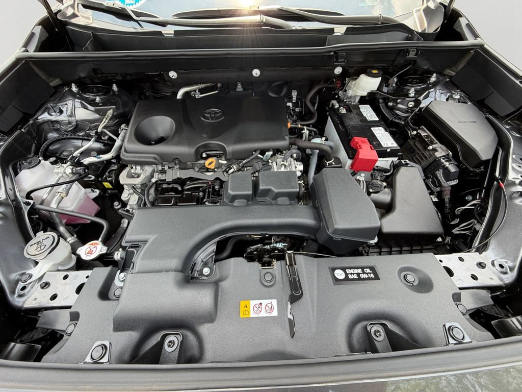 Used 2024 Toyota RAV4 XLE w/ Convenience Package AWD/4WD image 9