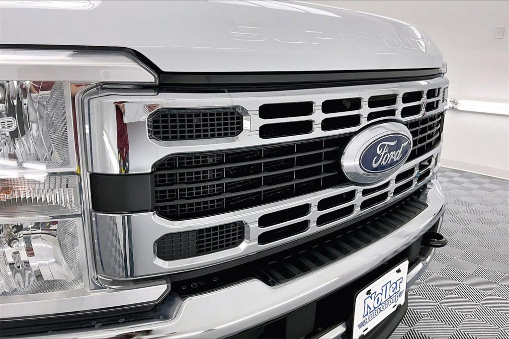 Used 2024 Ford F250 XLT w/ FX4 Off-Road Package image 29