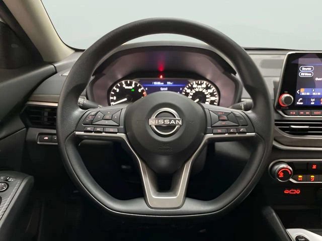Used 2026 Nissan Altima 2.5 SV AWD/4WD image 11
