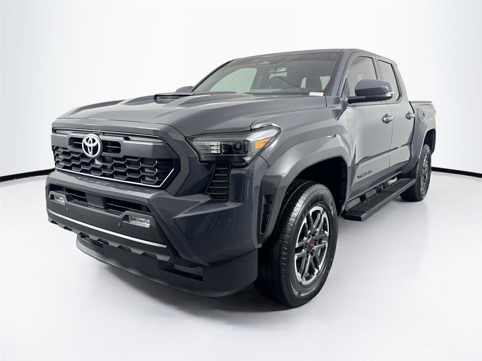 Used 2024 Toyota Tacoma TRD Sport video 2
