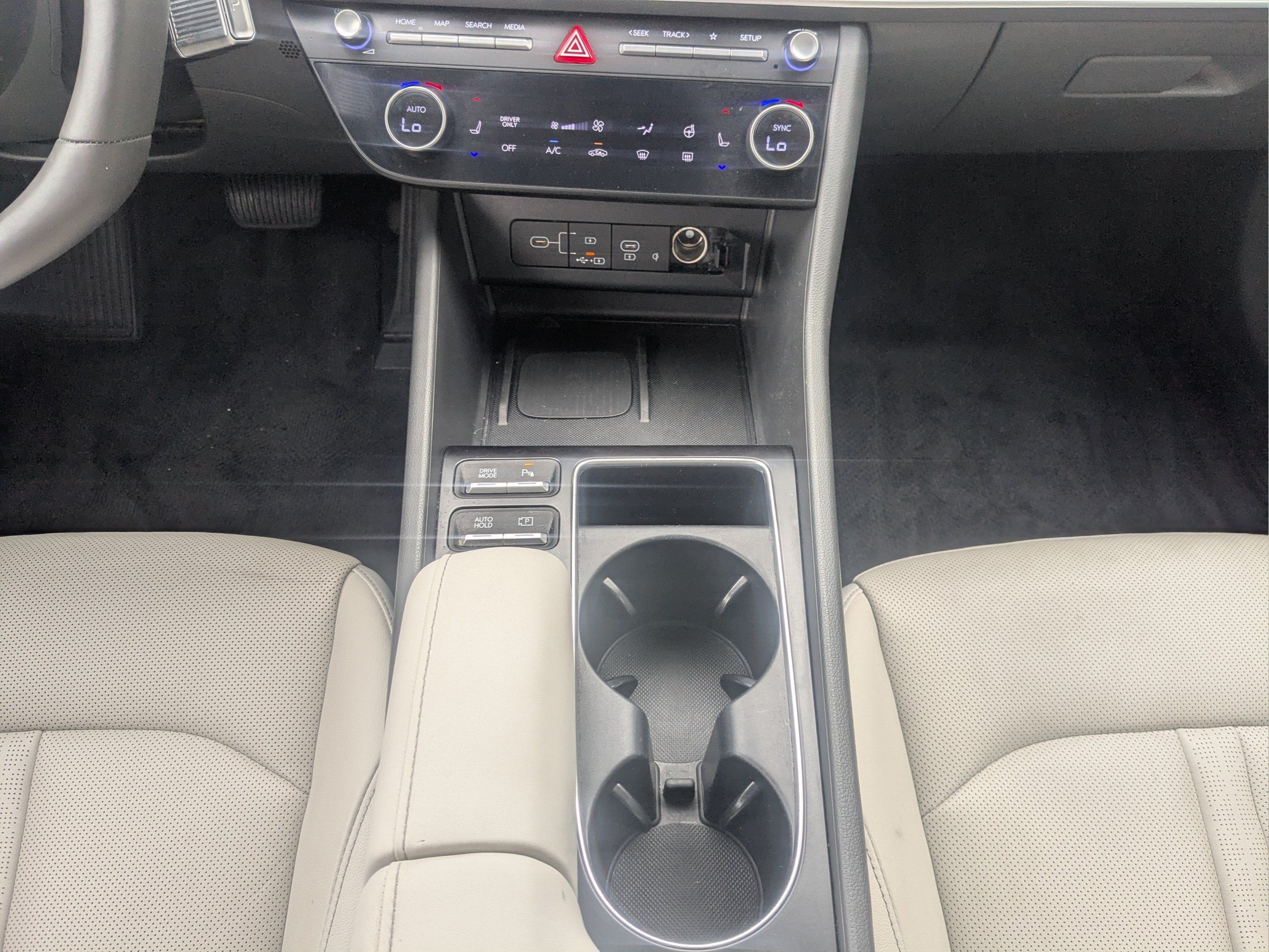 Used 2024 Hyundai Sonata Limited FWD image 20
