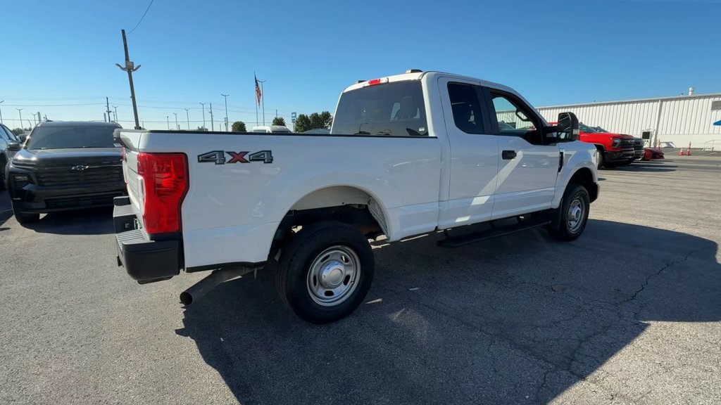 Used 2022 Ford F250 XL w/ Power Equipment Group AWD/4WD image 8