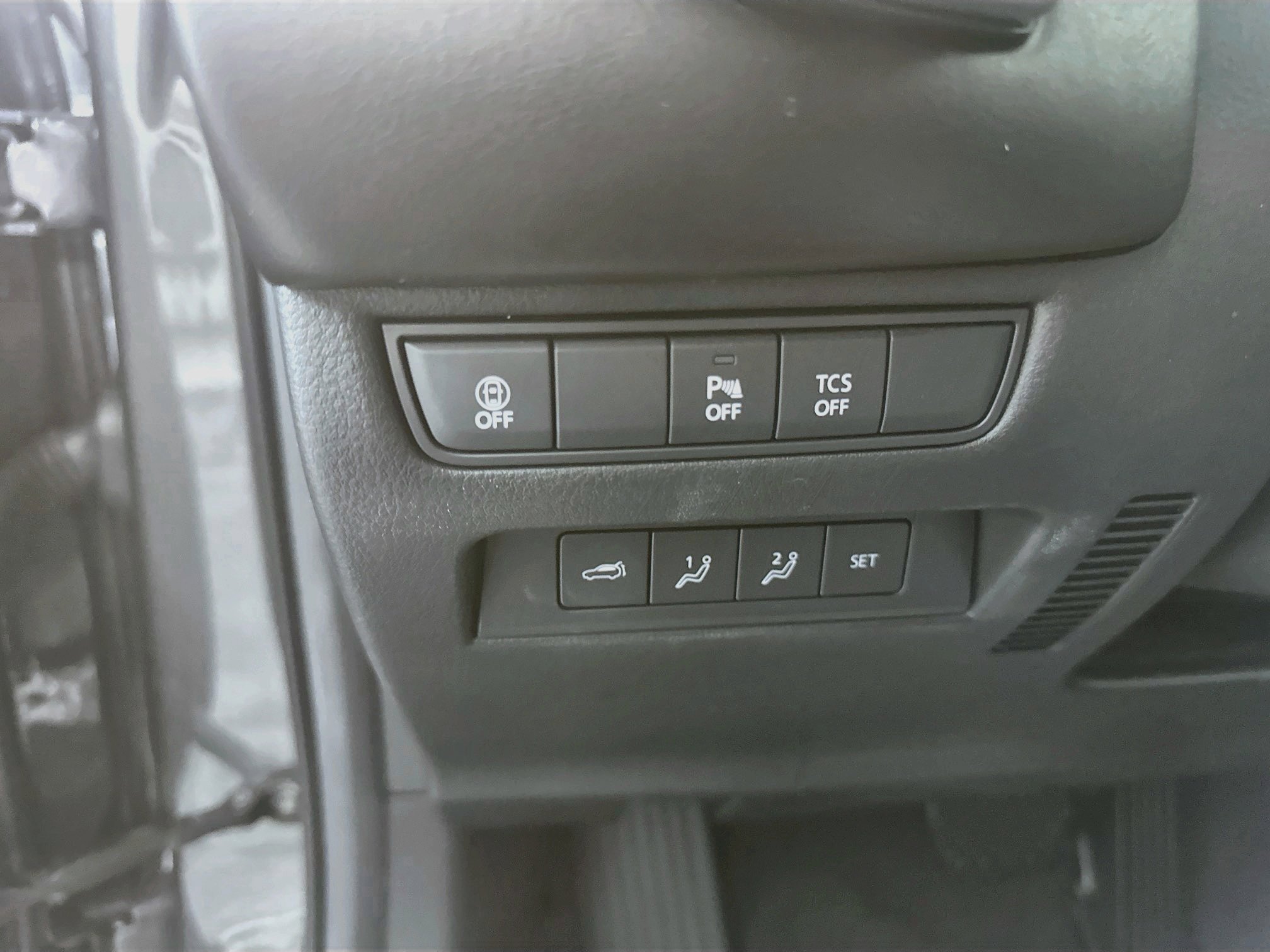 Used 2026 MAZDA CX-50 AWD 2.5 S w/ Premium Package image 17