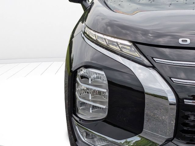 New 2026 Mitsubishi Outlander SE FWD image 9