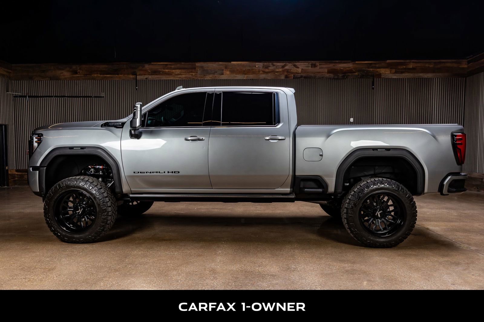 Used 2025 GMC Sierra 2500 Denali Ultimate image 5