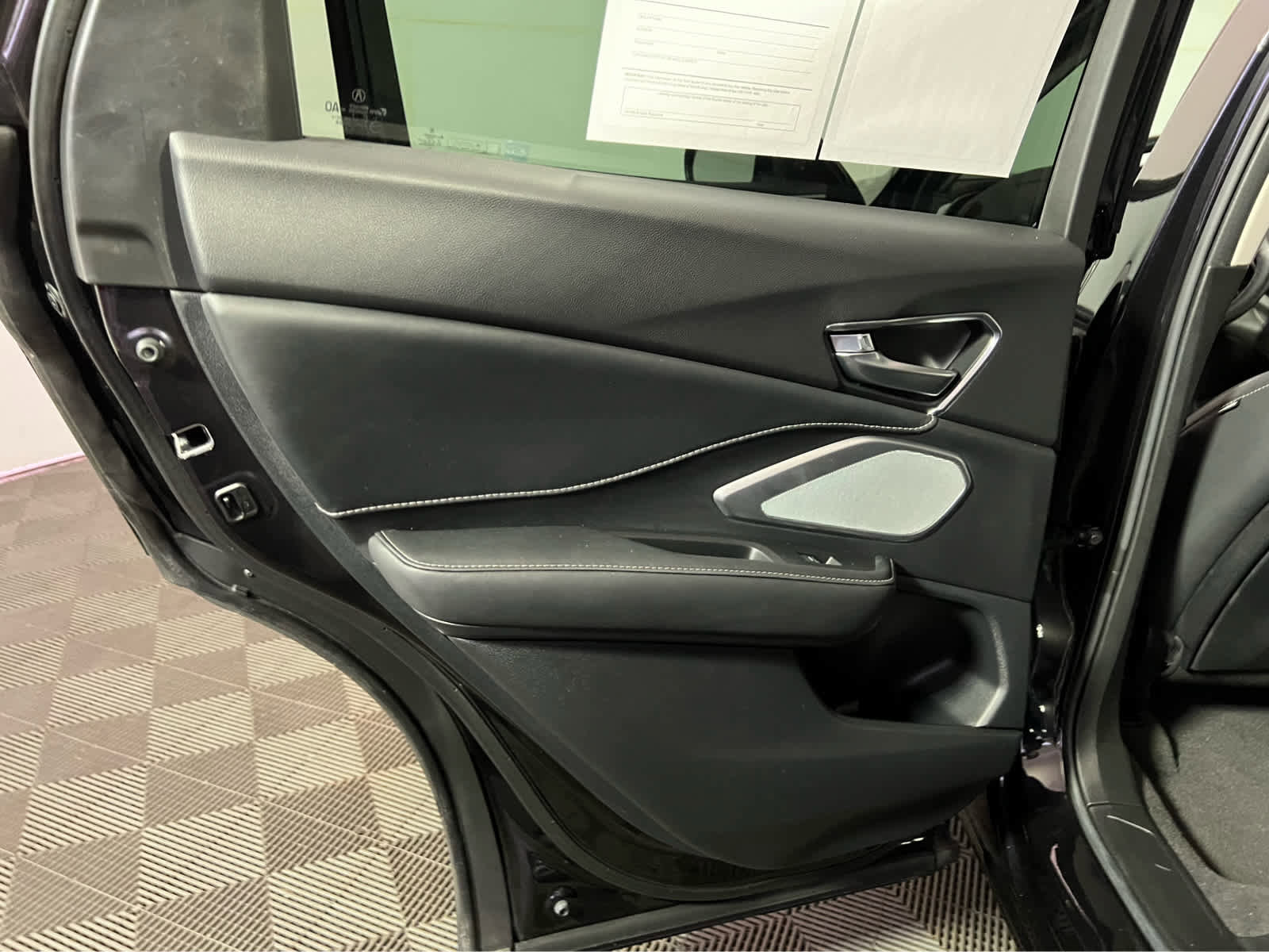 Certified 2024 Acura RDX SH-AWD w/ Technology Package image 25