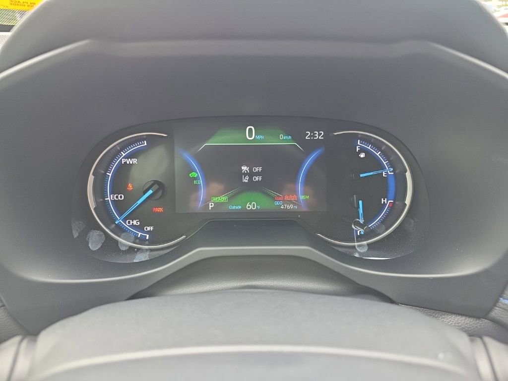 Used 2025 Toyota RAV4 XSE image 26