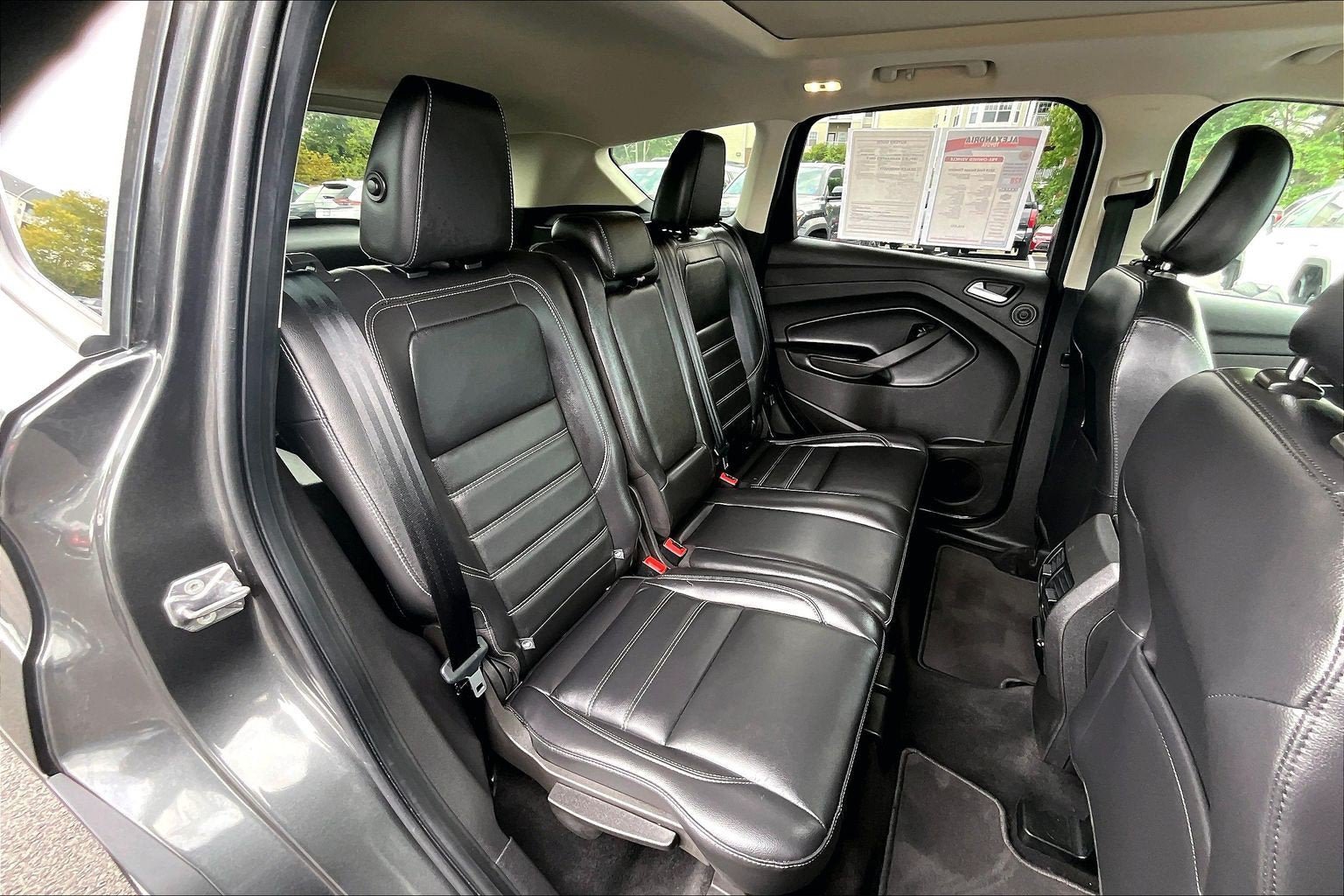 Used 2019 Ford Escape Titanium AWD/4WD image 26