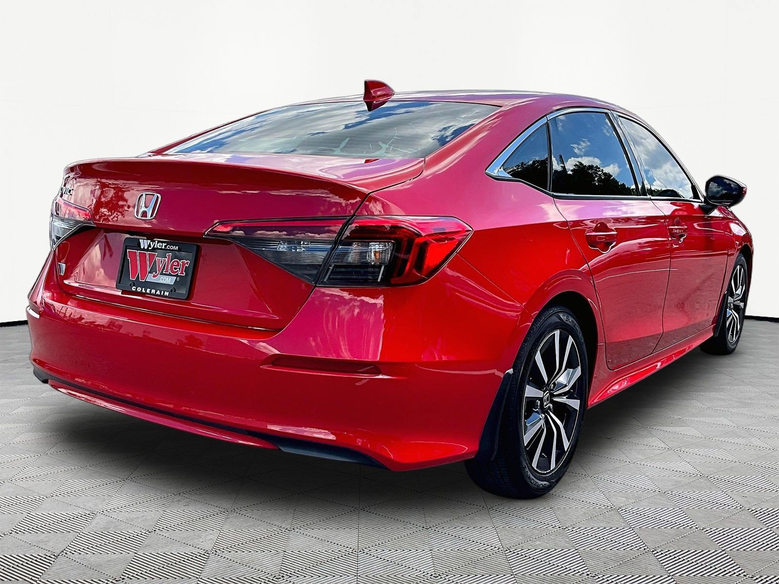 Used 2022 Honda Civic EX image 6