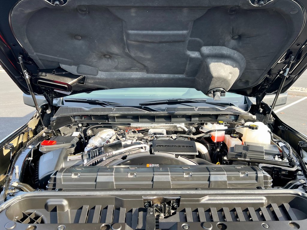 Used 2025 GMC Sierra 2500 Denali image 15