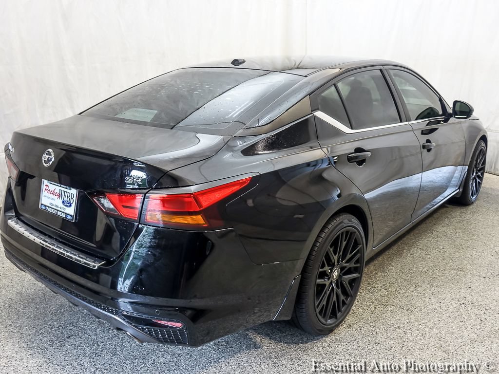 Used 2021 Nissan Altima 2.5 SR w/ SR Premium Package FWD image 8