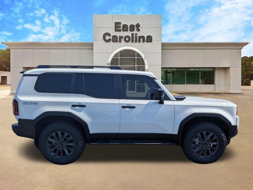 Used 2026 Toyota Land Cruiser w/ Premium Package AWD/4WD image 2