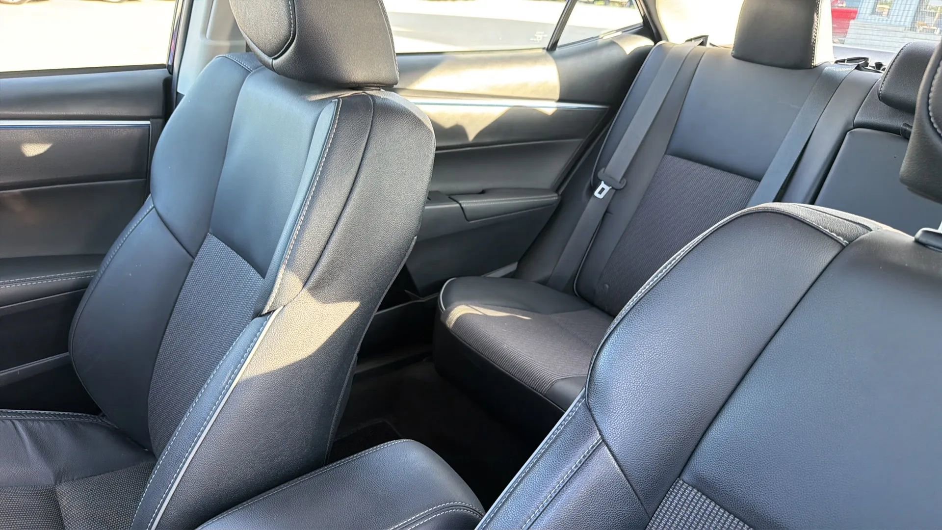 Used 2016 Toyota Corolla S FWD image 45