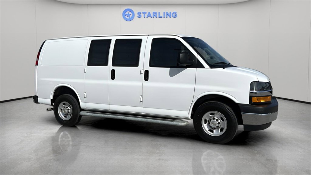Used 2024 Chevrolet Express 2500 w/ Driver Convenience Package image 12
