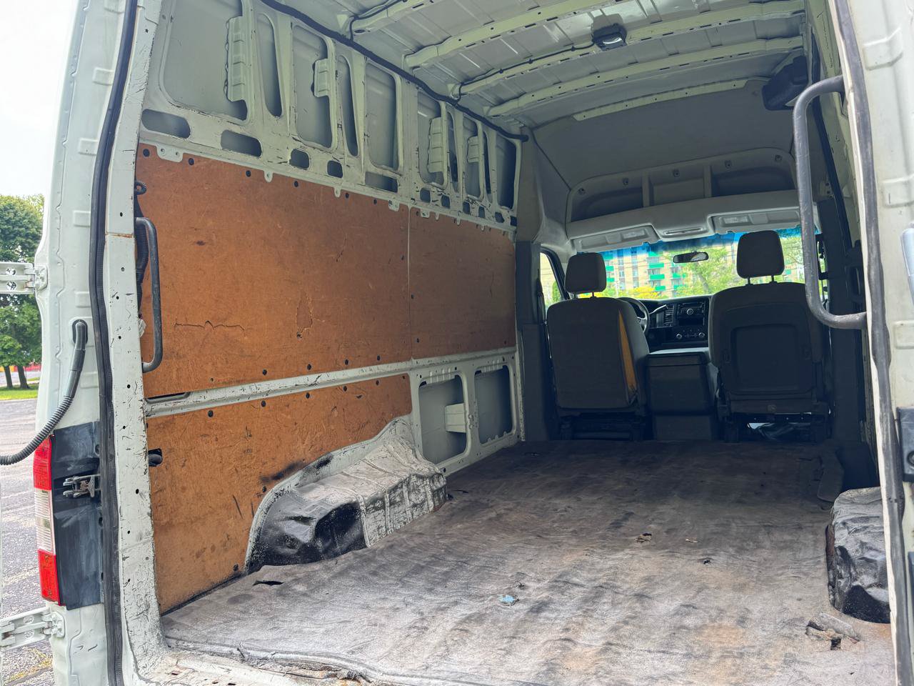 Used 2014 Nissan NV 2500 SV w/ Side & Curtain Airbag Package RWD image 18