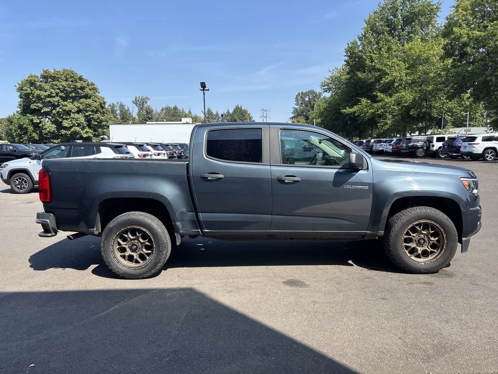 Used 2019 Chevrolet Colorado W/T w/ WT Convenience Package RWD image 5
