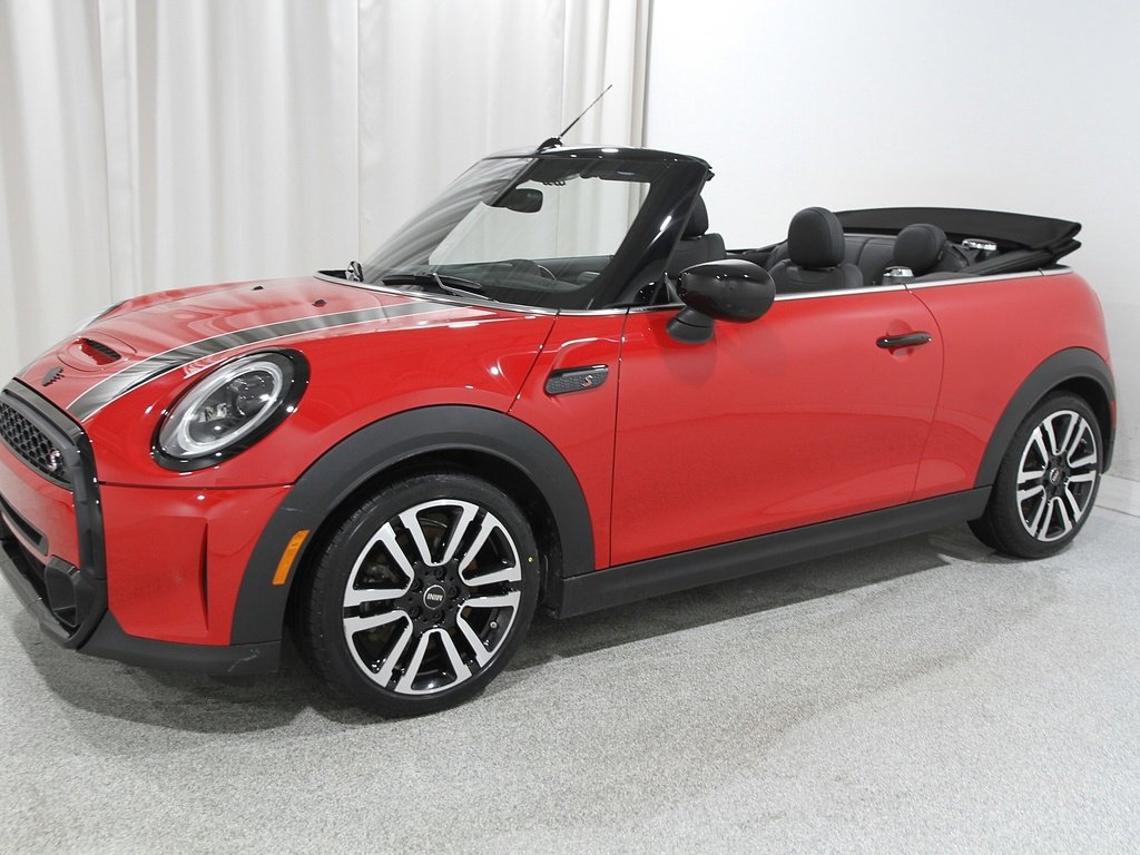 Certified 2023 MINI Cooper S image 4