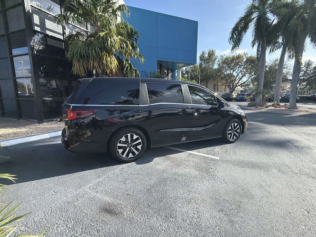 New 2026 Honda Odyssey EX-L image 8