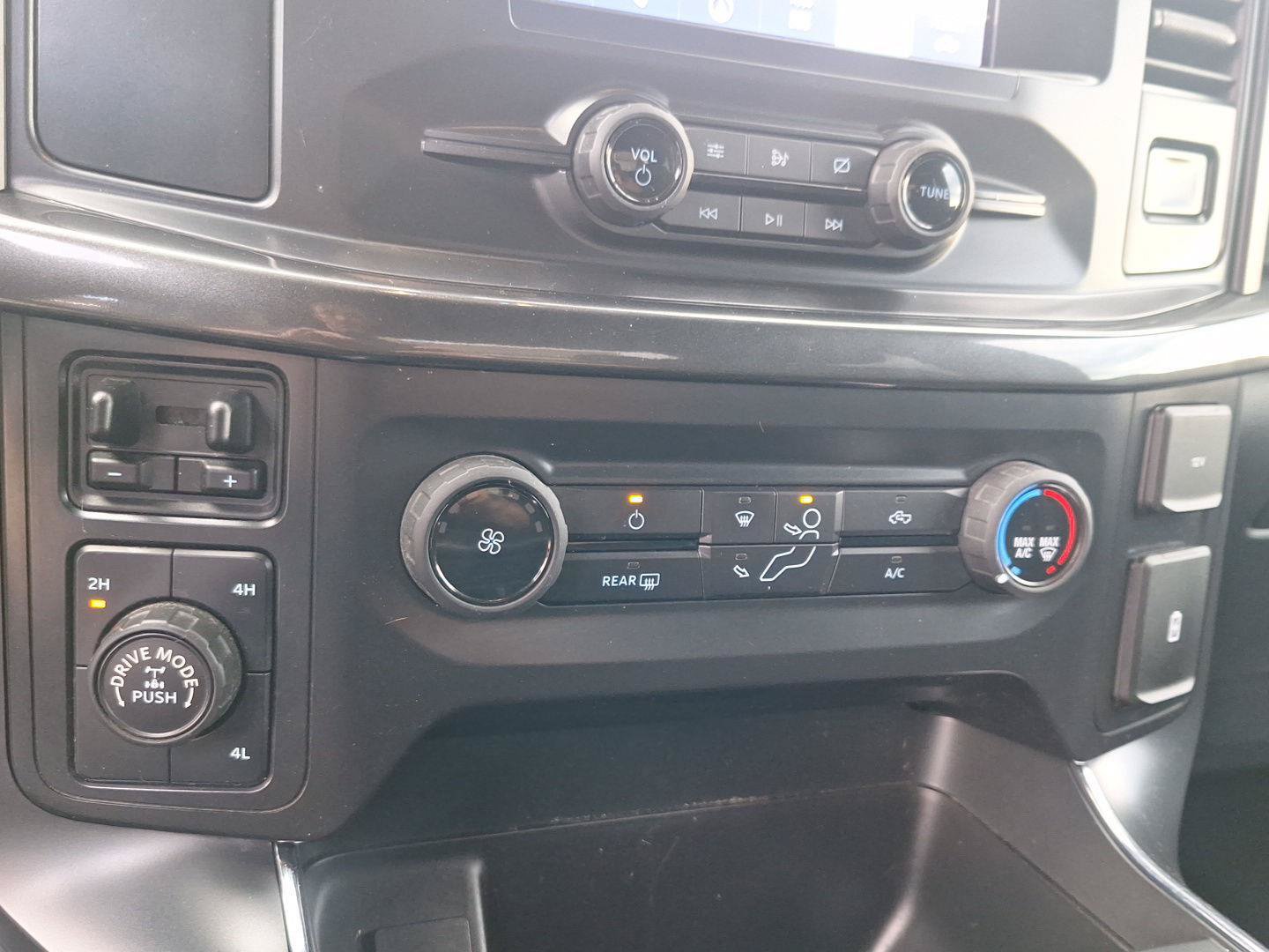 Used 2021 Ford F150 XL w/ Equipment Group 101A High AWD/4WD image 33