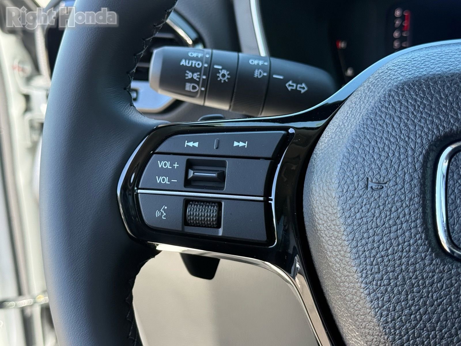 Used 2026 Honda Pilot EX-L image 17