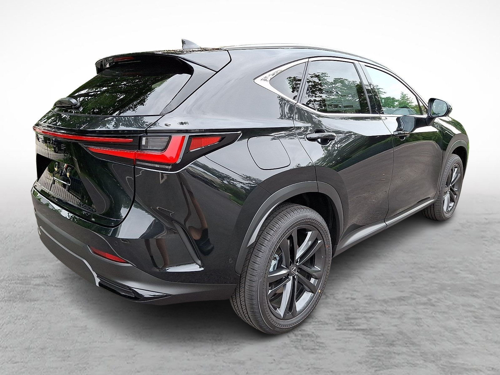 New 2026 Lexus NX 450h+ AWD w/ Luxury Package image 4